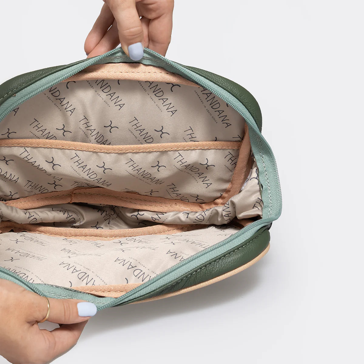 Leather Vanity unisex (view all options)